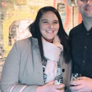 Meet your Posher, Deanna